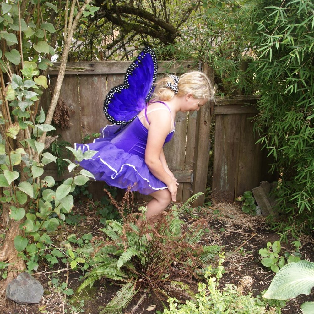 New FAIRY COSTUME Purple Leotard w/Tutu & Wings XL - Picture 2 of 9